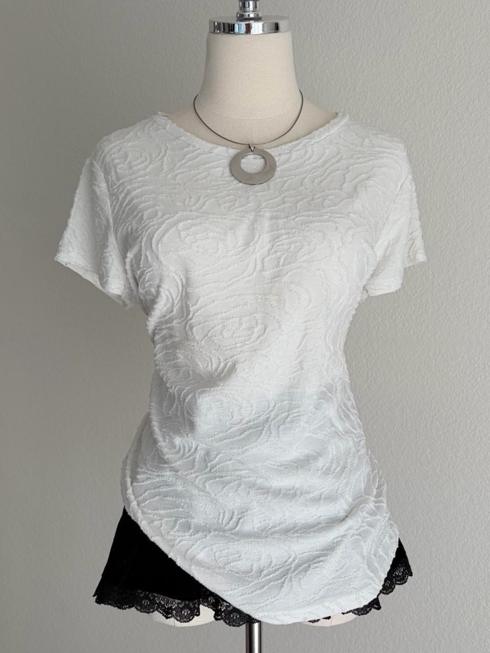 Simply Vera Vera Wang White Textured Short Sleeve Tee